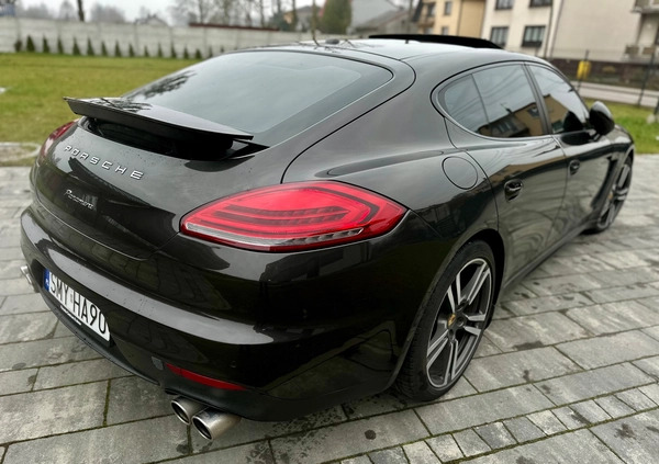 Porsche Panamera cena 149900 przebieg: 148000, rok produkcji 2014 z Myszków małe 154